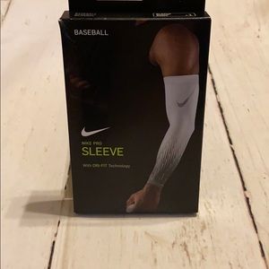 Nike Baseball Sleeve